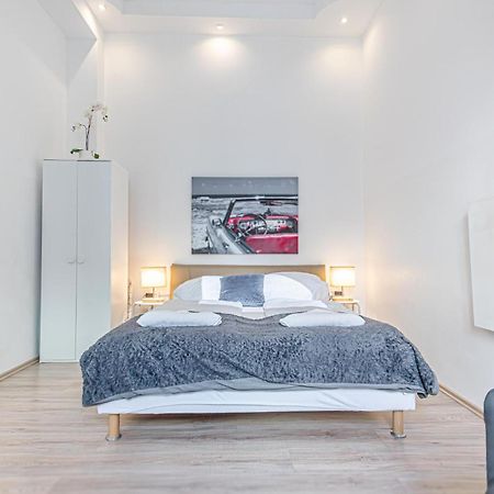 Brilliant 1Br Apt - Perfect For Longstays เวียนนา ภายนอก รูปภาพ